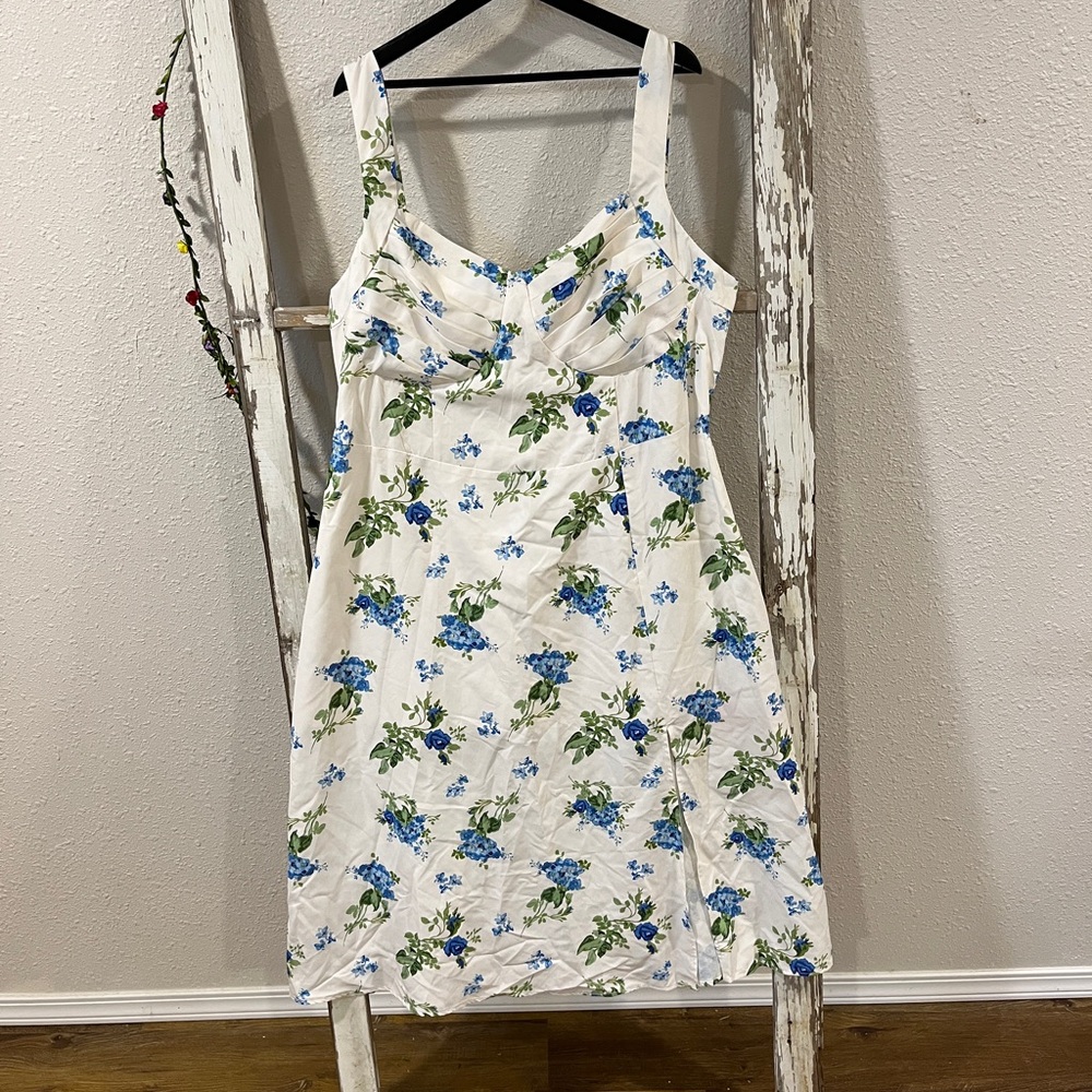 Cider White and Blue Floral Midi Dress